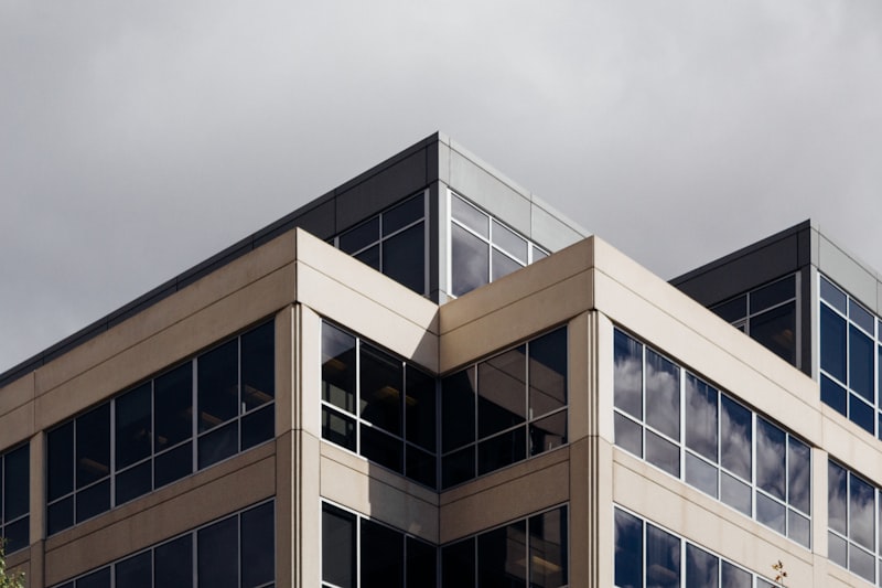 Corporativo y oficinas
